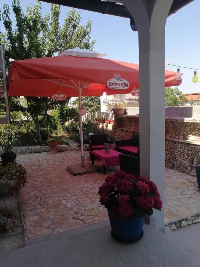 PUY Apartman Antonija מראה חיצוני תמונה